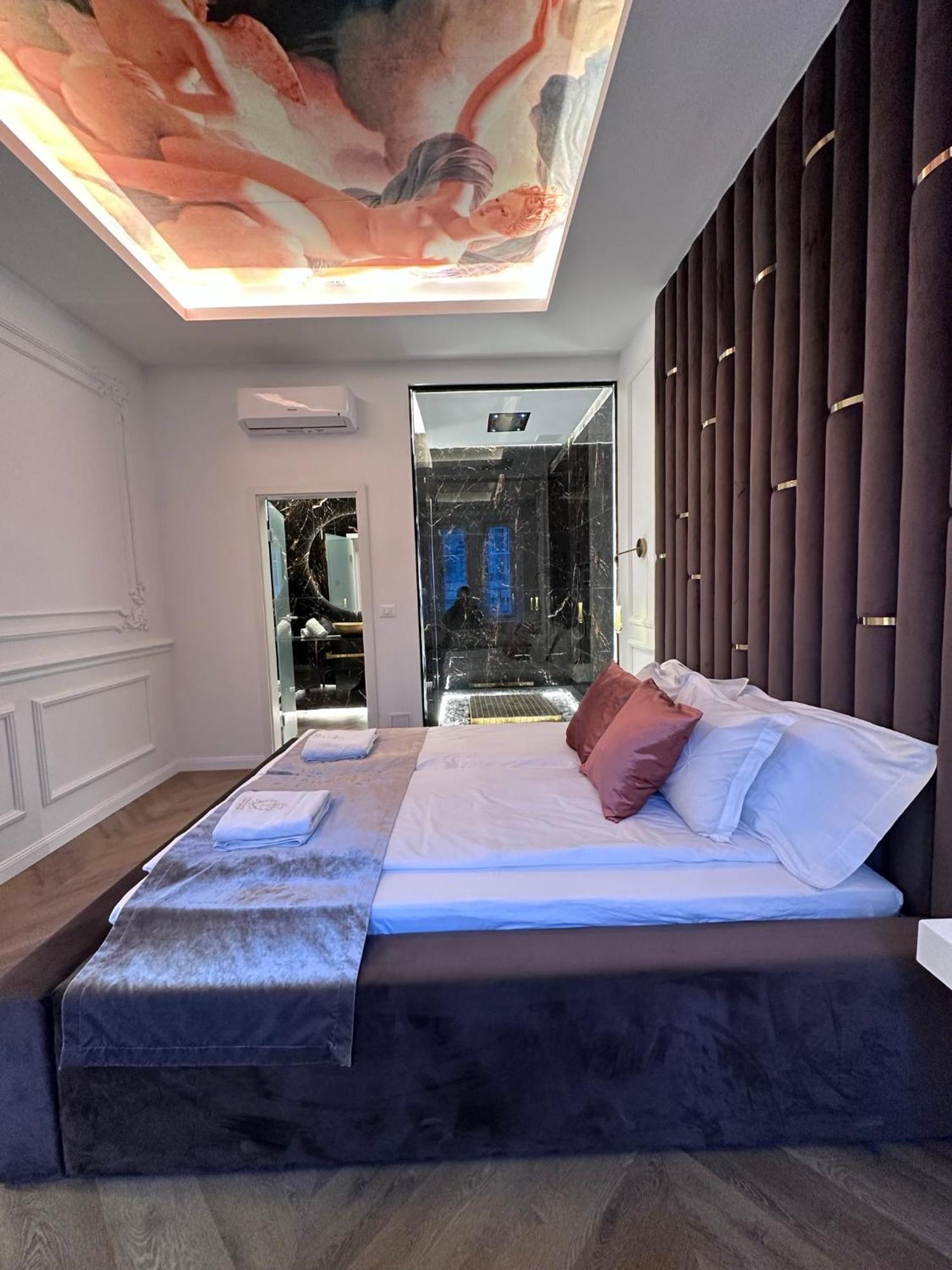 Vip Jacuzzi Luxury Budapeste Exterior foto